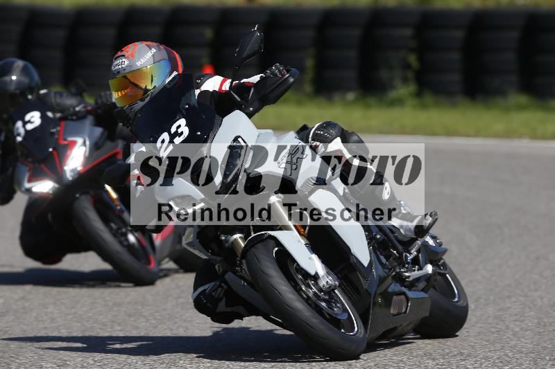 /Archiv-2024/29 12.06.2024 MOTO.CH Track Day ADR/Gruppe gelb/23